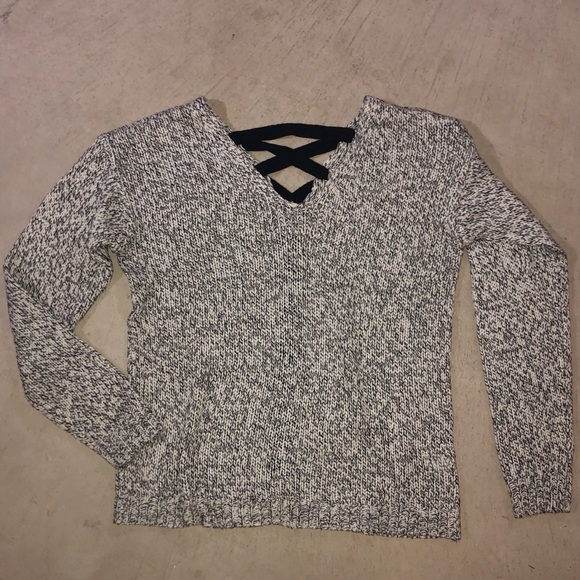 Francesca's Collections Sweaters - Francesca’s Lace-back Sweater